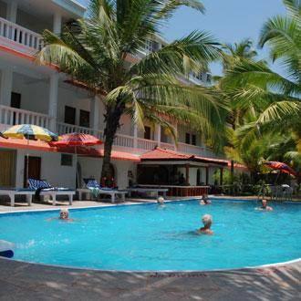 Kristal Sands Beach Resort กาลังกูติ ภายนอก รูปภาพ