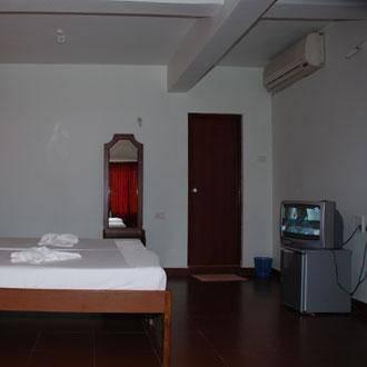 Kristal Sands Beach Resort กาลังกูติ ภายนอก รูปภาพ