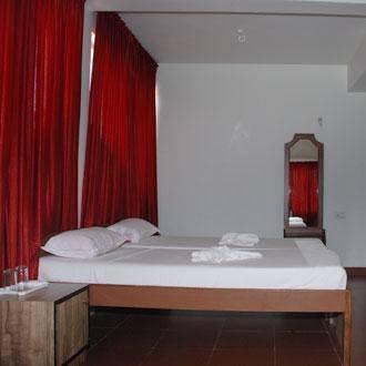 Kristal Sands Beach Resort กาลังกูติ ภายนอก รูปภาพ